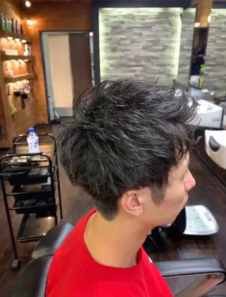 ショート メンズ 高橋 流耀のヘアスタイル