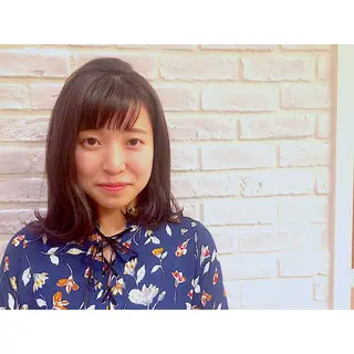 ミディアム カラー パーマ ヘアアレンジ 藤井 菜緒のヘアスタイル