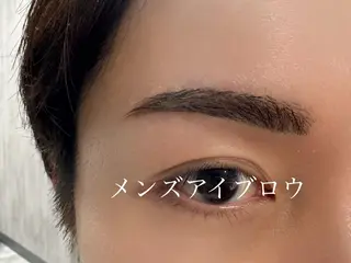 アイブロウ リスブラン AKARIのマツエク・マツパデザイン