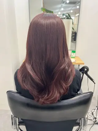 ミディアム カラー 難波/髪質改善/スパ ツヤ/顔周りレイヤーのヘアスタイル