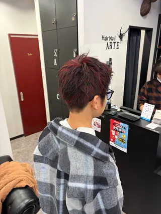 ショート 友滝 真菜美のヘアスタイル