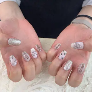 ネイル マキノ ユイのネイルデザイン