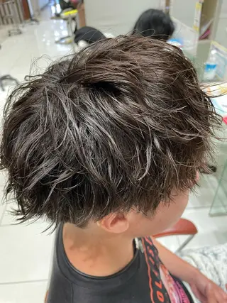 メンズ 金井 郁弥のヘアスタイル