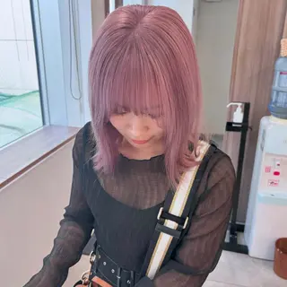 ミディアム little salt 渋谷店所属・akina*ブリーチ ♡トレンドヘアのヘアスタイル