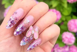 ネイル ピュア CHIEのネイルデザイン