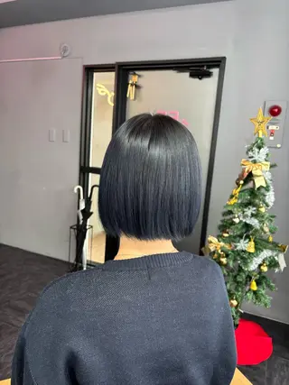 カラー 新垣 杏凜のヘアスタイル