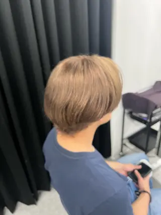 ショート カラー メンズ モテ髪ハイトーン🫧 serina🎀池袋のヘアスタイル