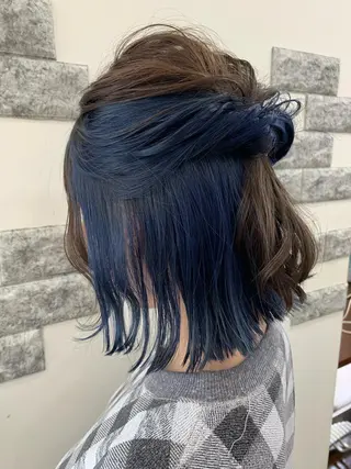 ショート カラー 薄田 珠美のヘアスタイル