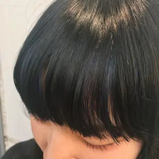 カラー RINA🧤 デザインとボブのヘアスタイル