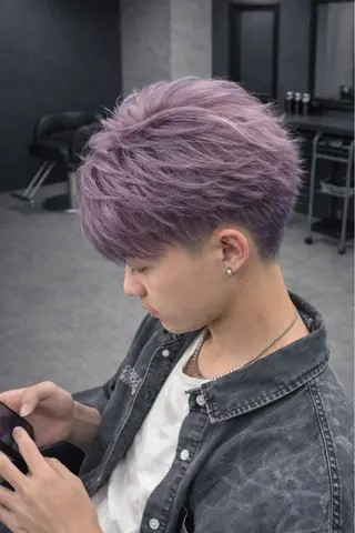 ミディアム カラー ヘアアレンジ メンズ 🔥ニュアンス フェザー小林海斗🔥のヘアスタイル
