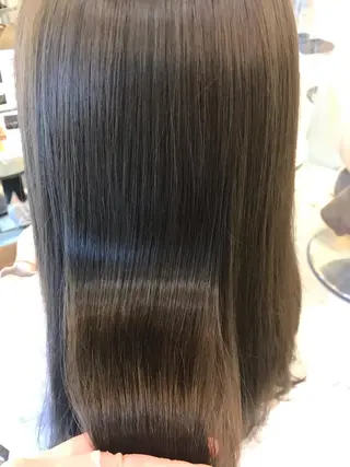 ロング yukari 艶髪ヘアのヘアスタイル