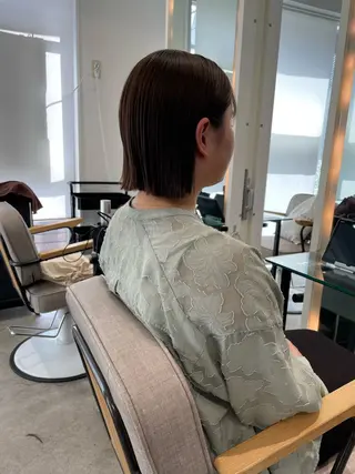 ミディアム 小坂 郁美のヘアスタイル