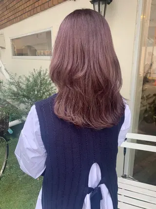 セミロング カラー stylist店長 岡本真依のヘアスタイル