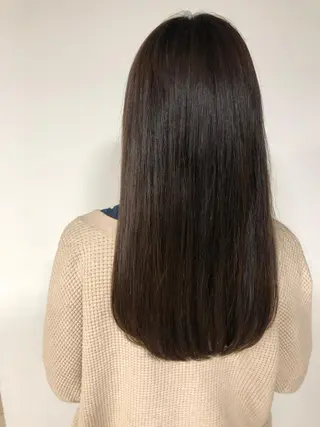 ロング 野坂 梨乃のヘアスタイル