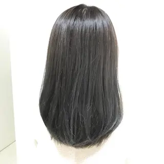 セミロング カラー Miru by INCE HAIRのヘアスタイル