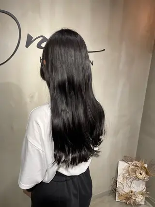 ロング カラー 艶感/レイヤーカット 🌐Taketoのヘアスタイル