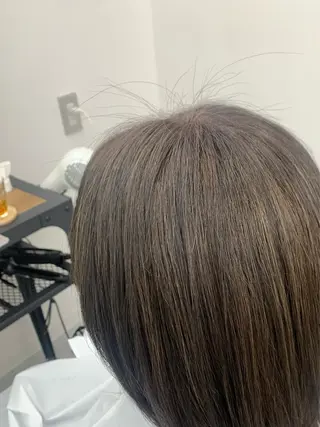 ミディアム カラー レイヤー ハイトーン 暖色⭐︎KANAKOのヘアスタイル