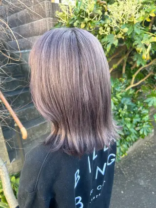 カラー ダブルスキルエクステ /羽エクステ白石宇由のヘアスタイル