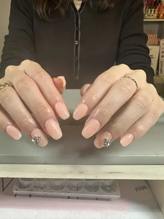 ミディアム カラー YING Nail🐶のネイルデザイン