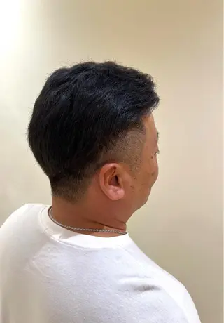 カラー メンズ 吉澤 杏美のヘアスタイル