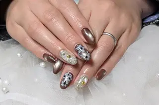 ネイル m&pPrivate nailsalonのネイルデザイン