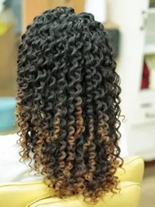 ロング カラー パーマ 上辻 博司のヘアスタイル