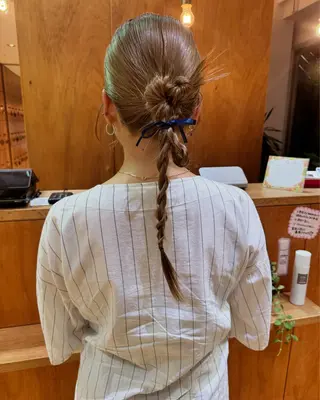 セミロング ヘアアレンジ 🎗️【ヘアセット 美眉】吉川玲🎗️のヘアスタイル