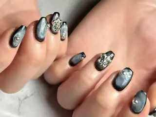 ネイル 新山 聖のネイルデザイン