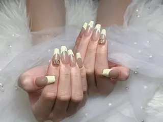ネイル Eclat〔ｴｸﾗ〕 MOEKA𝜗𝜚*のネイルデザイン
