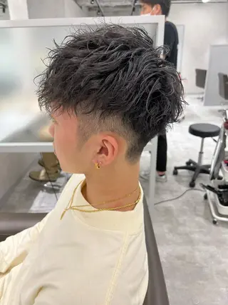 ショート パーマ メンズ 関西センターパート メンズモデル募集のヘアスタイル