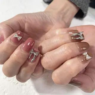ネイル nail.gorin所属・吉村 優子のネイルデザイン