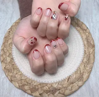 ネイル uu ネイルサロン関内🌼のネイルデザイン