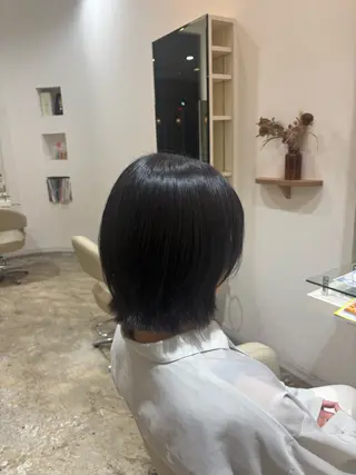 ショート カラー 佐藤 優里のヘアスタイル