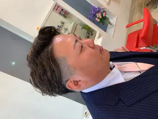 カラー パーマ メンズ 岡本 幸法のヘアスタイル