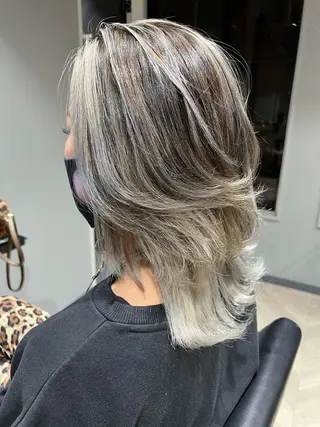 ミディアム amie三宮 NAKANOのヘアスタイル