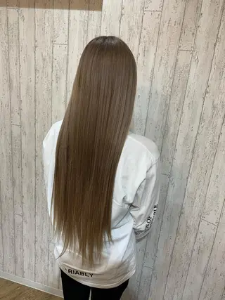 セミロング カラー ヘアアレンジ 🔥ハイトーンカラー ギャルNAOKI🔥のヘアスタイル
