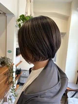 カラー 大浜 美咲のヘアスタイル