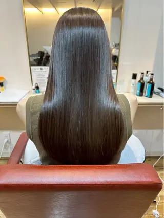 ロング カラー RISE SWELL 江坂momoneのヘアスタイル