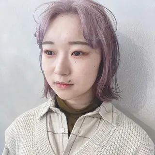 ショート ハイトーン/ ボブ 中村麟のヘアスタイル