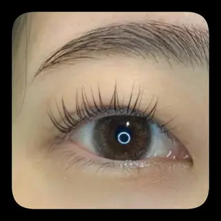 マツエク・マツパ 🦄アイリスト💐 小澤　愛蘭の眉毛・アイブロウイメージ