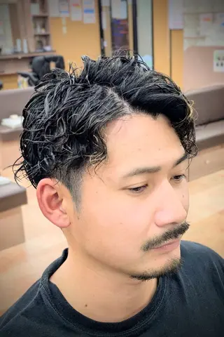 ショート パーマ 理容プラージュ燕三条 福井のヘアスタイル