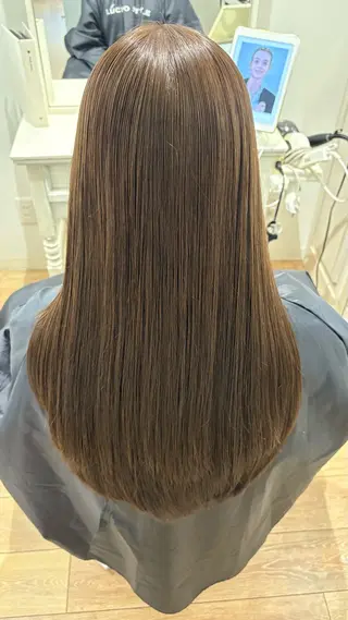 ロング カラー 似合わせ 顔周りYUUGAのヘアスタイル