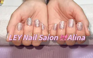 ネイル 🌼 Alinaのネイルデザイン