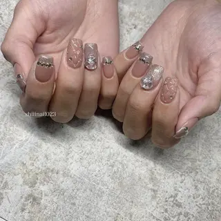 ネイル AERA nail shino🐱⸝꙳のネイルデザイン