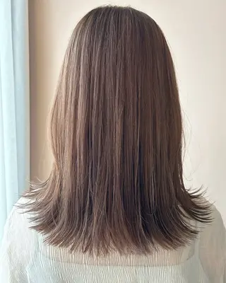 セミロング カラー hub hair レイヤー/透明感のヘアスタイル