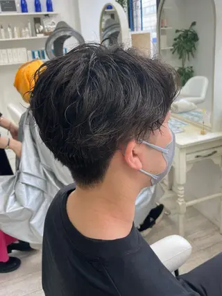 パーマ メンズ 新籾 尚哉のヘアスタイル