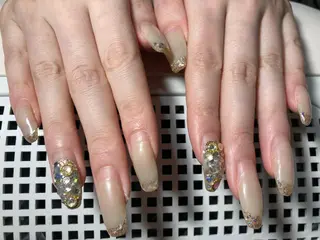 ネイル ✴︎ Delightのネイルデザイン