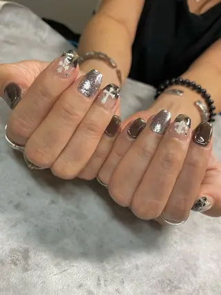 ネイル デコパーツが得意♪ ネイル/眉毛/エステの眉毛・アイブロウイメージ