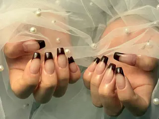 ネイル ToliyDeliy Linaのネイルデザイン