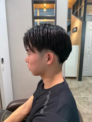 ショート メンズ 藤崎百道メンズカット Zina/森井唯央のヘアスタイル